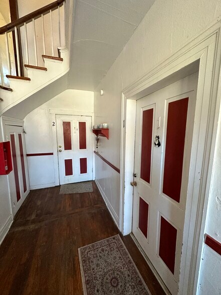 More Photos Of 579 Botetourt Rd, Fincastle Apartments For Sale