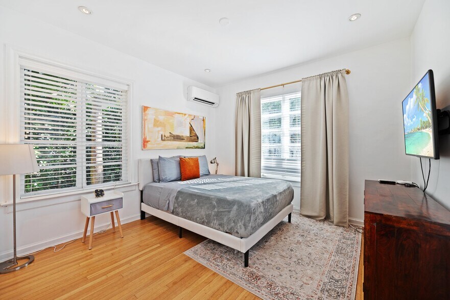 More Photos Of 36 Phoenetia Ave, Coral Gables Apartments For Sale