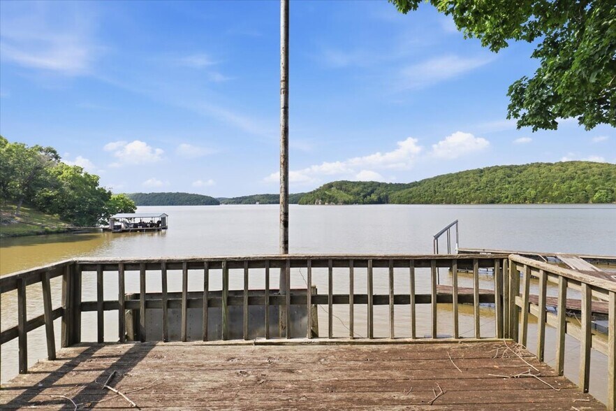 More Photos Of 1077 Duncan Dr, Edwards General Retail For Sale