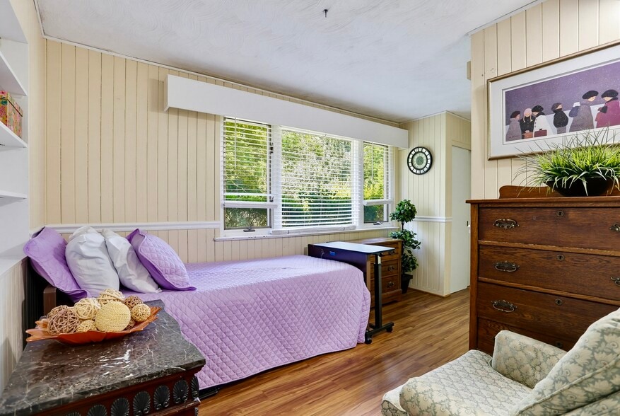 More Photos Of 515 Apple Grove Rd, Silver Spring Assisted Living For Sale
