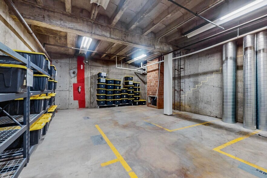 More Photos Of 1510-1512 1st St NW, Albuquerque Industrial For Sale