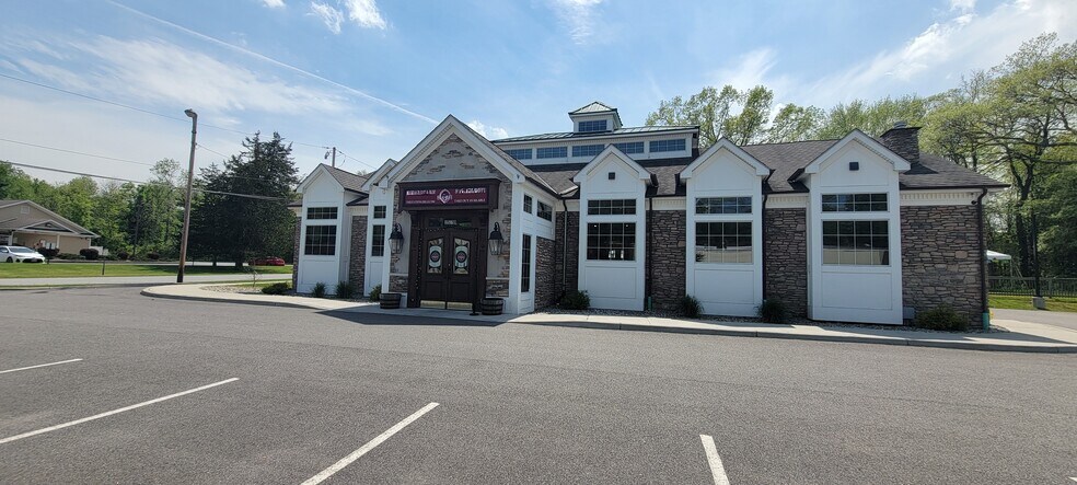 More Photos Of 2578 Route 55, Poughquag Restaurant For Sale