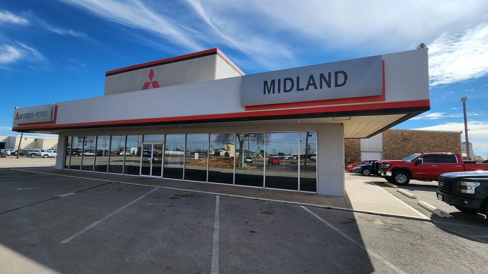 More Photos Of 3915 W Wall St, Midland Auto Dealership For Sale