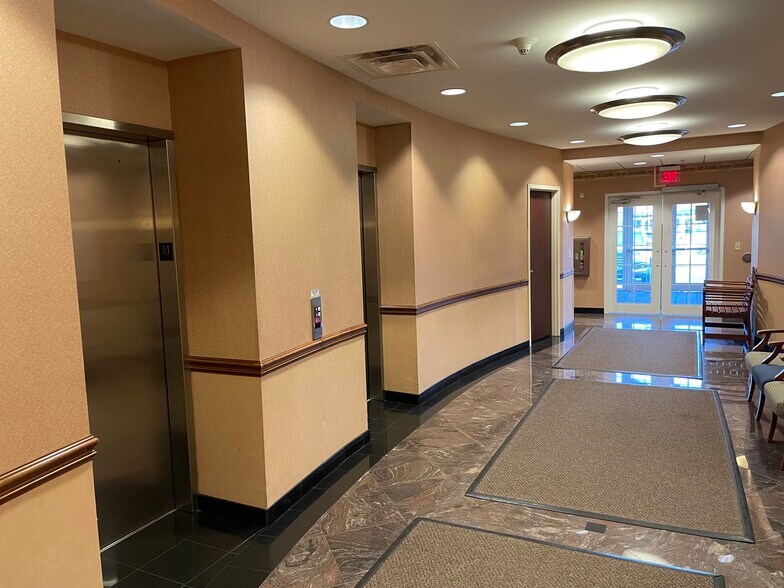 More Photos Of 20455 Lorain Rd, Fairview Park Medical For Lease