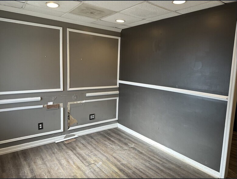 More Photos Of 3015 Canton Rd, Marietta Office For Lease