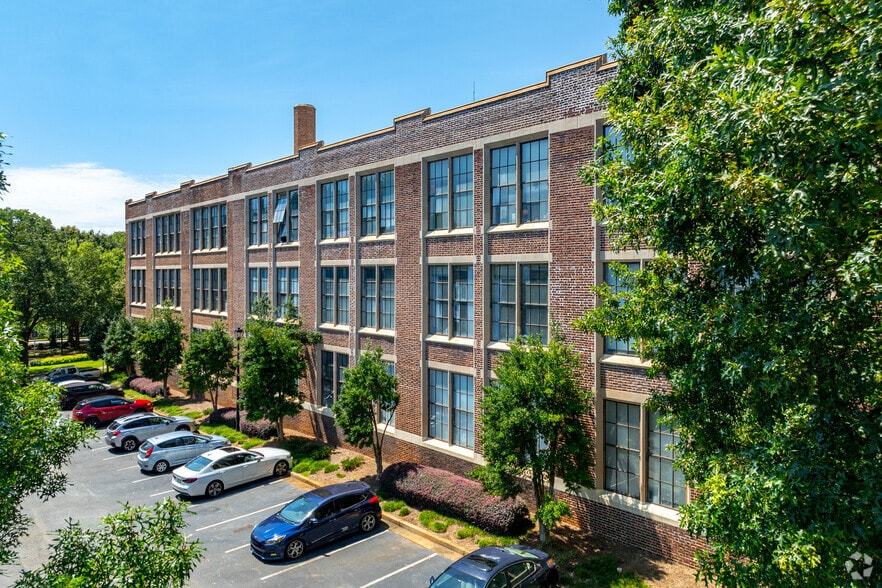 Primary Photo Of 1080 Euclid Ave NE, Atlanta Apartments For Lease