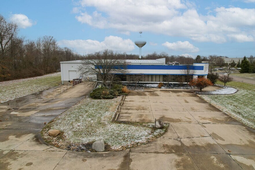 More Photos Of 143 Commerce Blvd, Loveland Warehouse For Sale