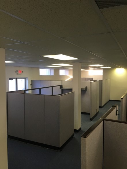 More Photos Of 684 Whitehead Rd, Lawrenceville Medical For Sale