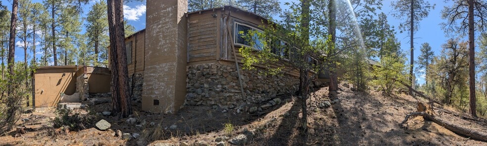 More Photos Of 101 Marapai Rd, Prescott Specialty For Sale