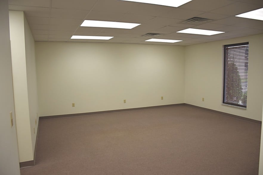 More Photos Of 1988 W 3rd St, Williamsport Office For Lease