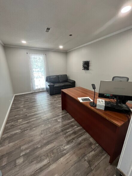 More Photos Of 2922 Audrey Dr, Gastonia Office For Lease