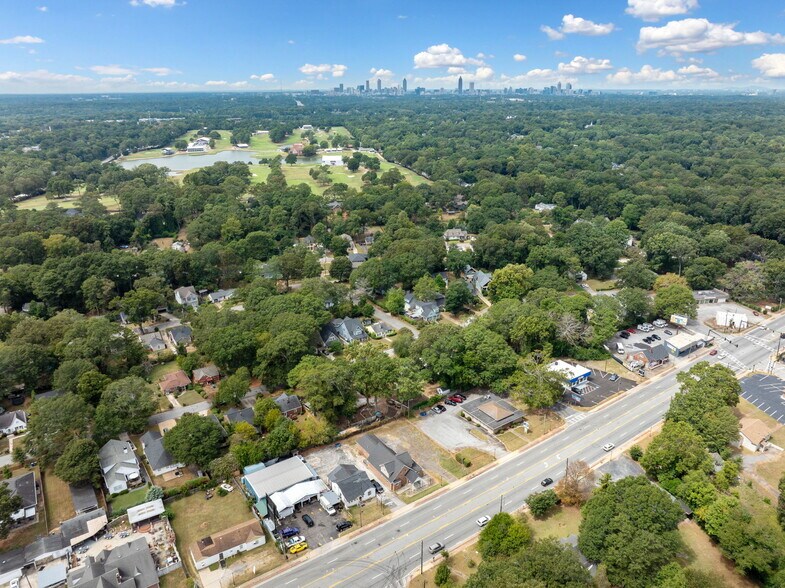 More Photos Of 341 Candler Rd, Atlanta Freestanding For Sale