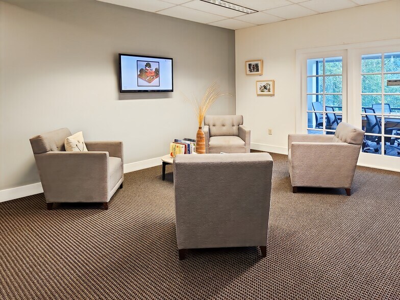 More Photos Of 205 SE Spokane St, Portland Coworking Space