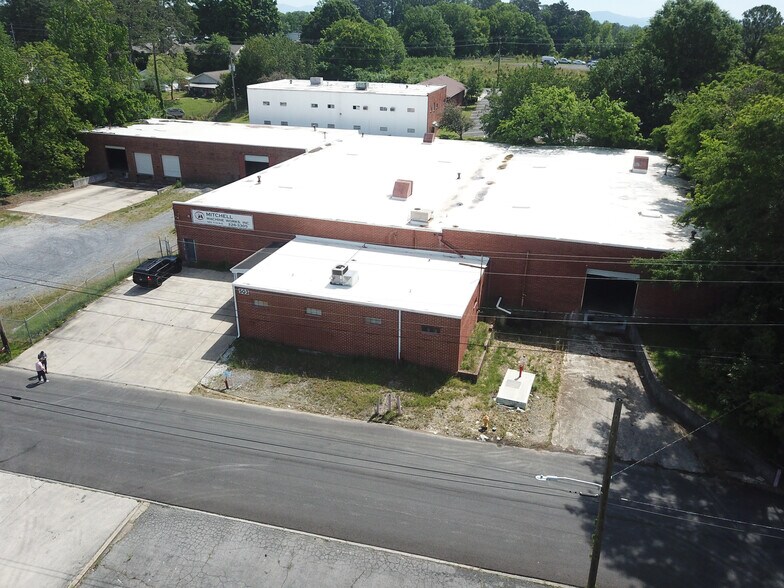 More Photos Of 503 11th Ave, Dalton Manufacturing For Sale