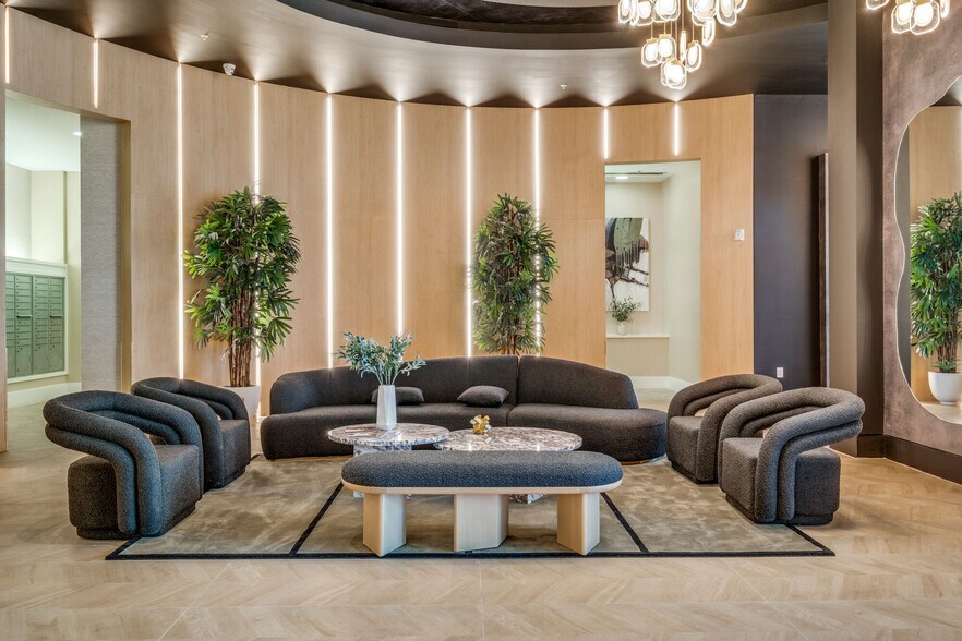 More Photos Of 1400 Hi Line Dr, Dallas Apartments For Lease