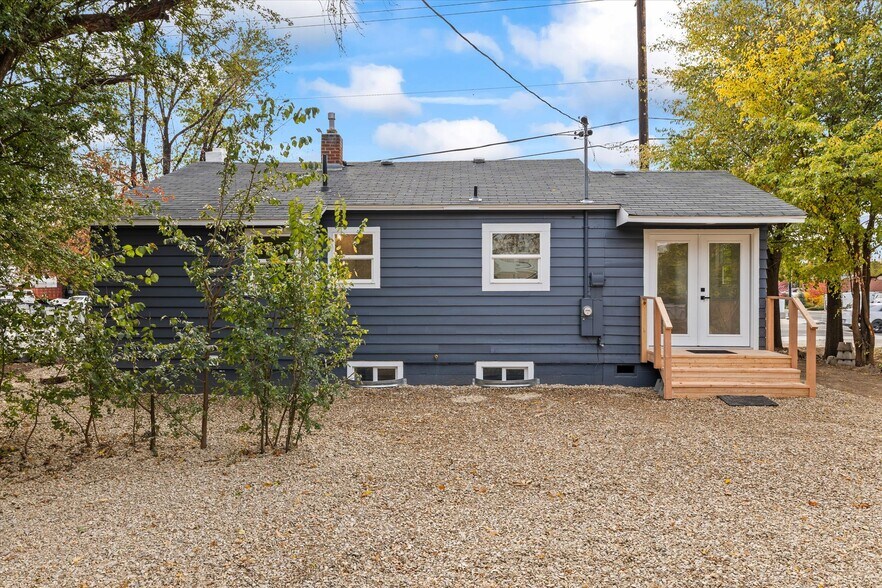More Photos Of 4518 W Emerald St, Boise Specialty For Sale