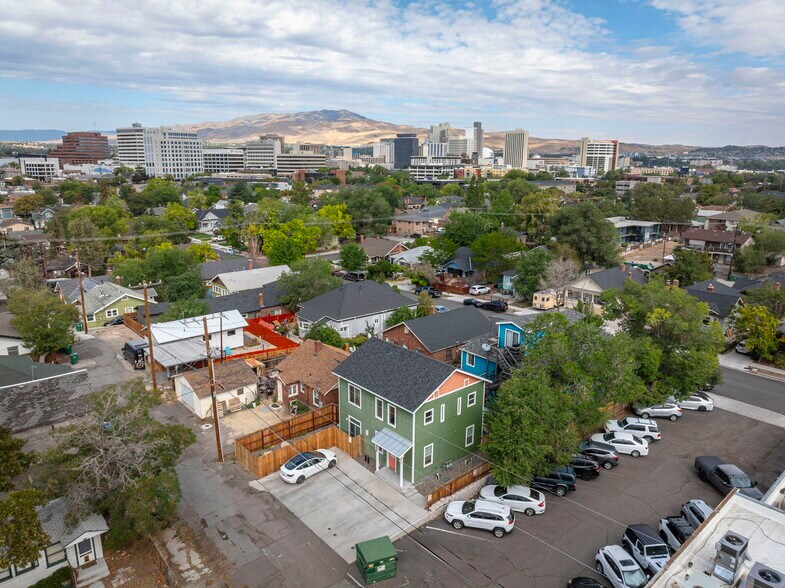 More Photos Of 446 Roberts St, Reno Multifamily For Sale