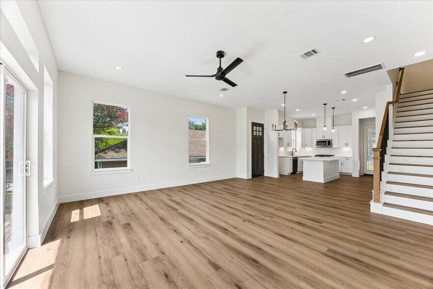 More Photos Of 5106 Ricky St, Houston Specialty For Sale