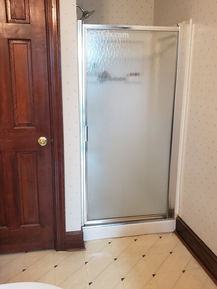 More Photos Of 1433 Emerywood Dr, Charlotte Office For Lease