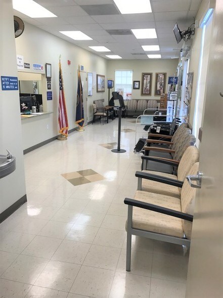 More Photos Of 6937 Medical View Ln, Zephyrhills Medical For Lease