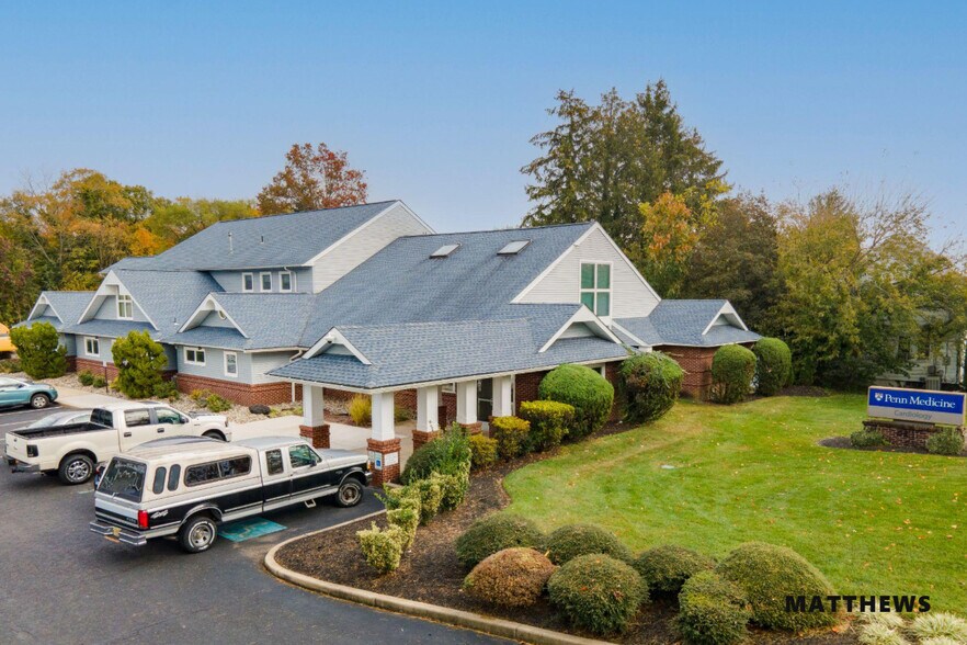 Primary Photo Of 1076 E Chestnut Ave, Vineland Medical For Sale