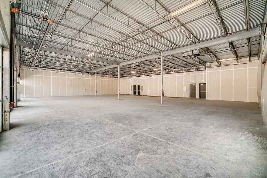 More Photos Of 6200 Leetsdale Dr, Denver Storefront For Lease