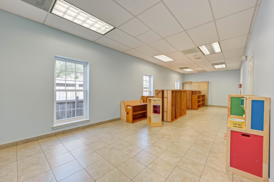 More Photos Of 2105 Cypress Landing Dr, Houston Daycare Center For Sale
