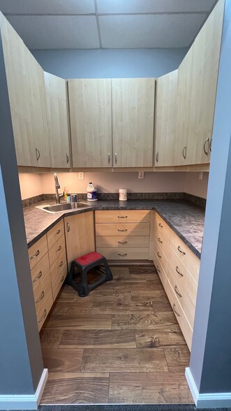 More Photos Of 3750 Virginia Beach Blvd, Virginia Beach General Retail For Lease