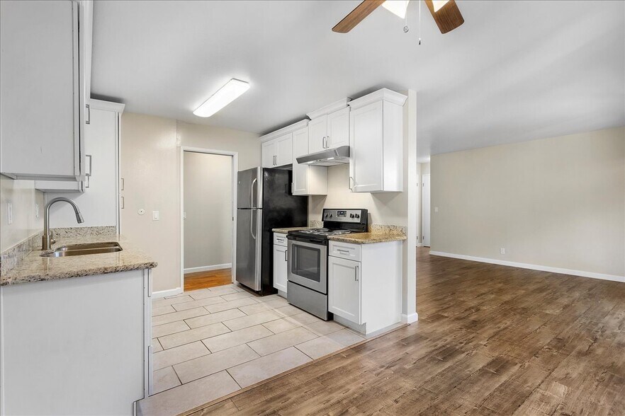 More Photos Of 561 Oakland Ave, Oakland Apartments For Sale