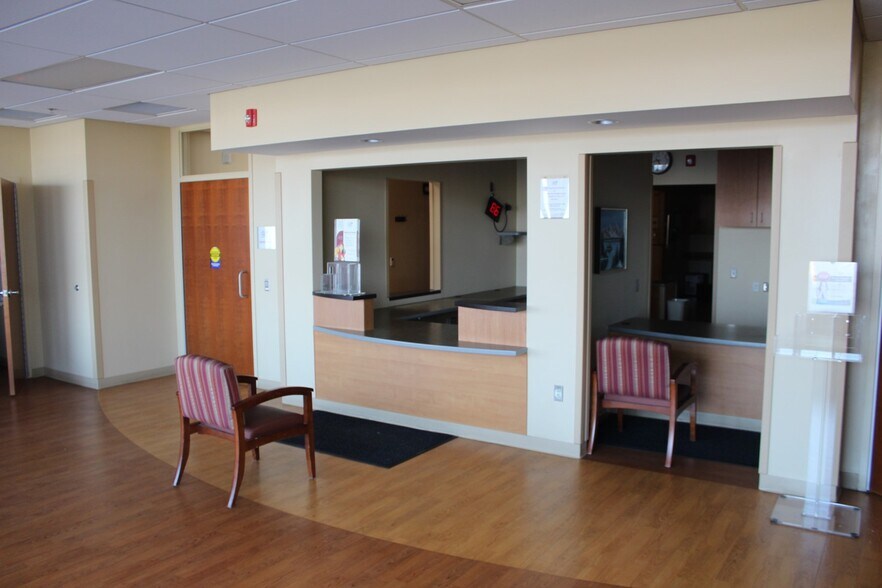 More Photos Of 7025 E Michigan Ave, Saline Freestanding For Lease