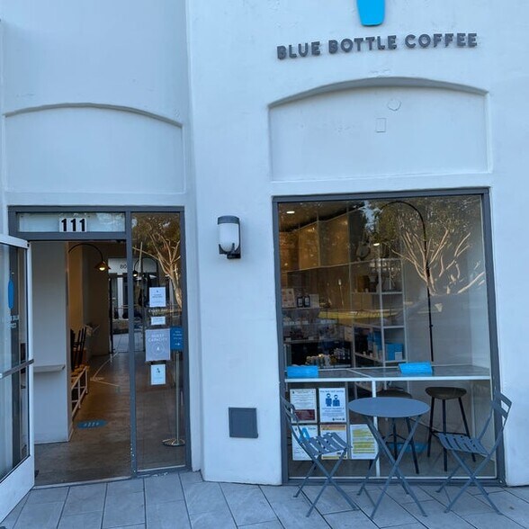 More Photos Of 13050 San Vicente Blvd, Los Angeles Storefront For Lease