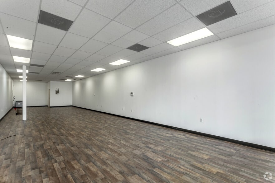 More Photos Of 17301-17319 FM 529 Rd, Houston Unknown For Lease