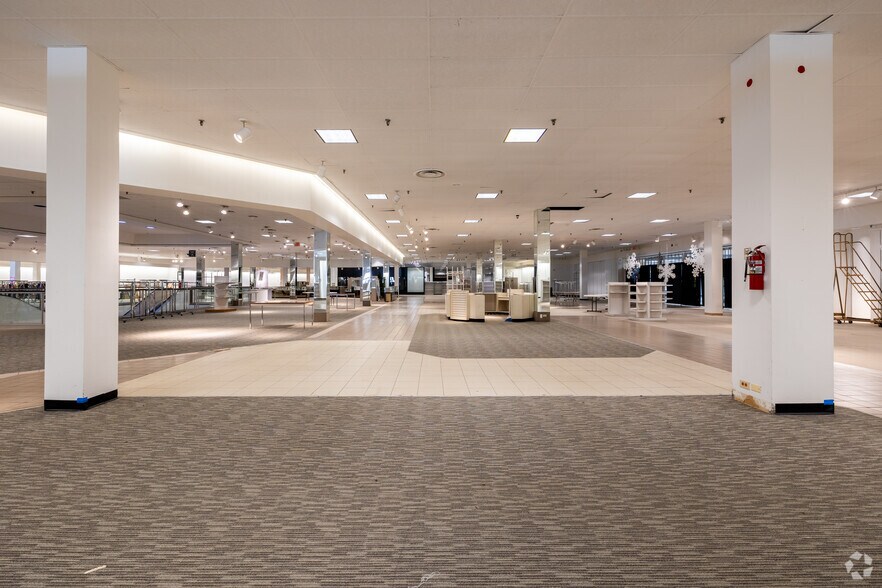 Photo of 1st Floor Ste East Anchor Lower