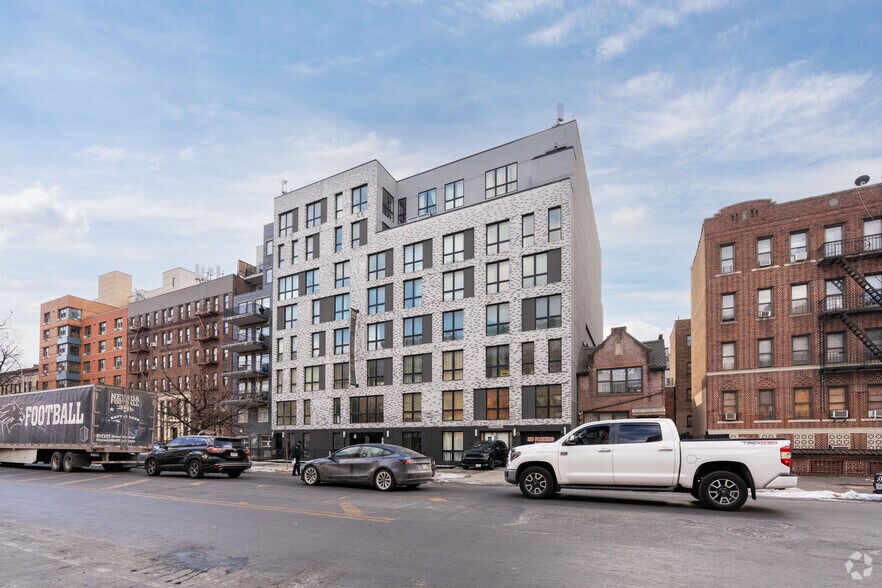More Photos Of 200 Linden Blvd, Brooklyn Apartments For Lease