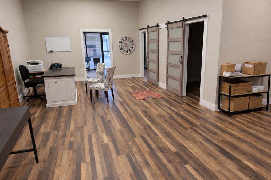 More Photos Of 15602 Northwest Blvd, Robstown Unknown For Lease