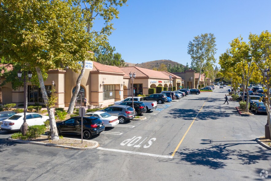 More Photos Of 3815-3963 E Thousand Oaks Blvd, Westlake Village Unknown For Lease