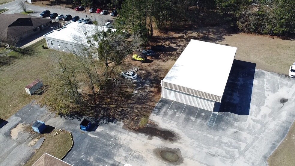 More Photos Of 810 E Craig St, Atmore Medical For Sale