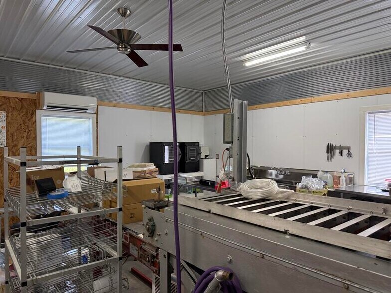 More Photos Of 20863 Highway 20, Marshall Specialty For Sale