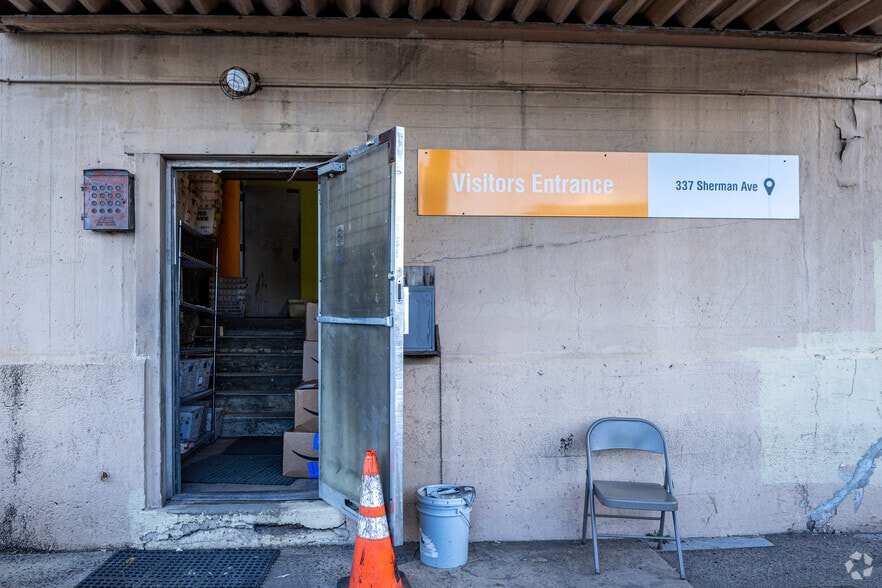 More Photos Of 337-351 Sherman Ave, Newark Manufacturing For Lease