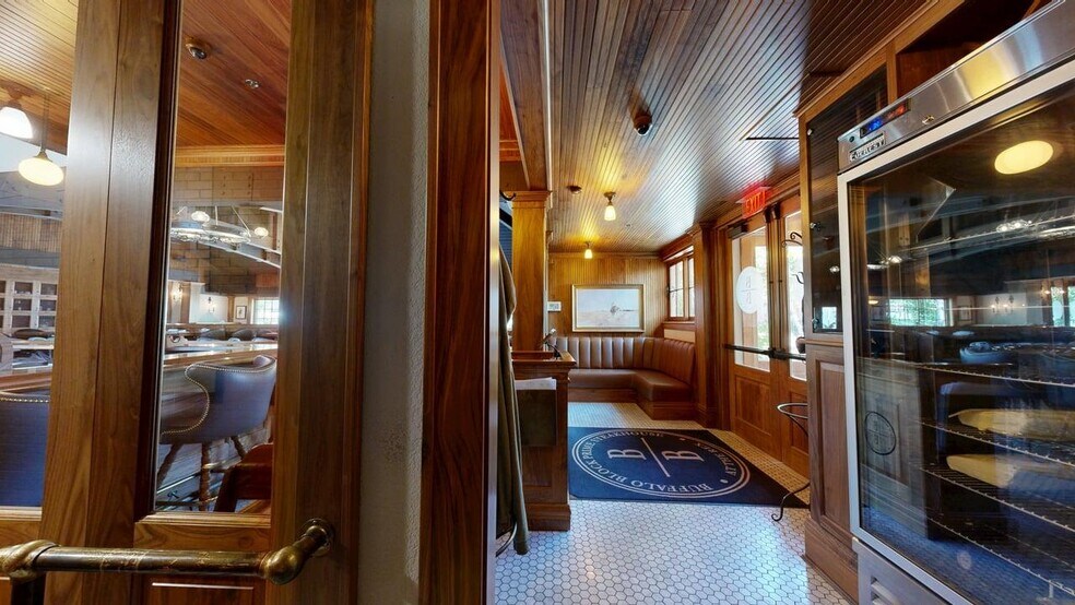 More Photos Of 2401 Montana Ave, Billings General Retail For Sale