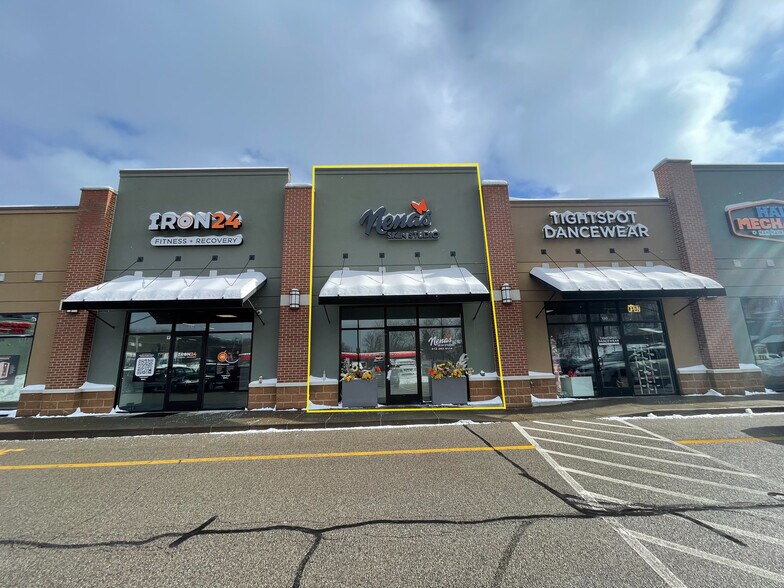 Primary Photo Of 4603 Library Rd, Bethel Park Freestanding For Lease