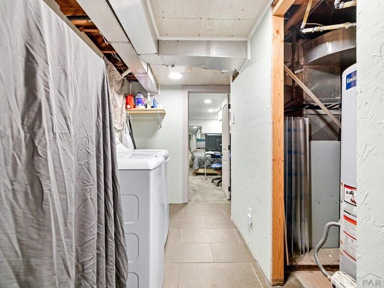 More Photos Of 410 Indiana Ave, Pueblo Restaurant For Sale