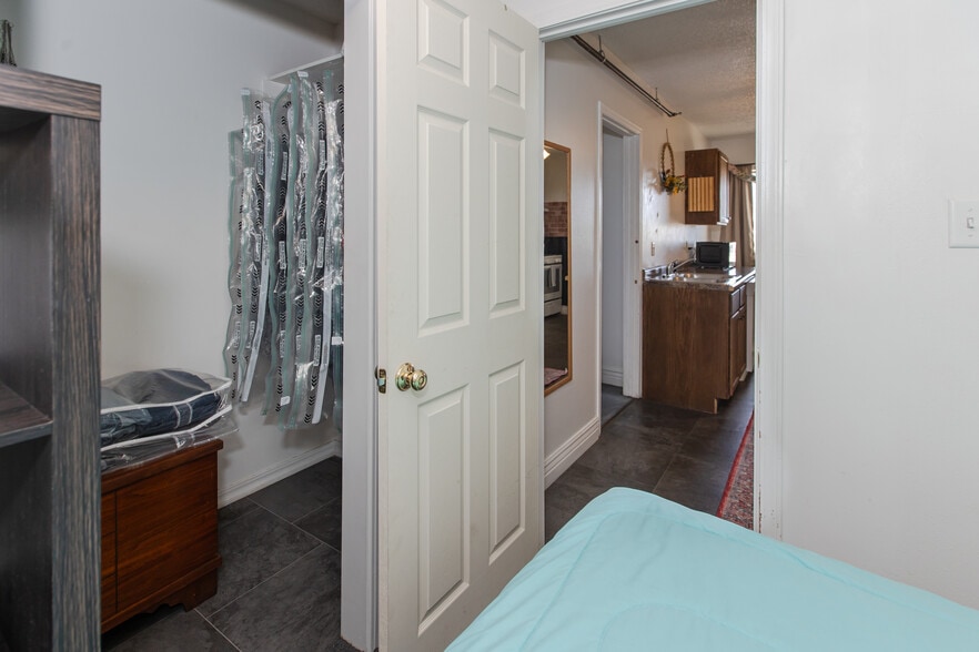 More Photos Of 1502 E Fulton St, Garden City Apartments For Sale