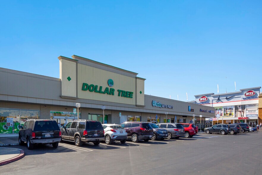 More Photos Of 1801-1843 La Cienega Blvd, Los Angeles Unknown For Lease