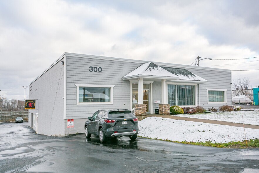 More Photos Of 300 Buell Rd, Rochester Loft Creative Space For Sale