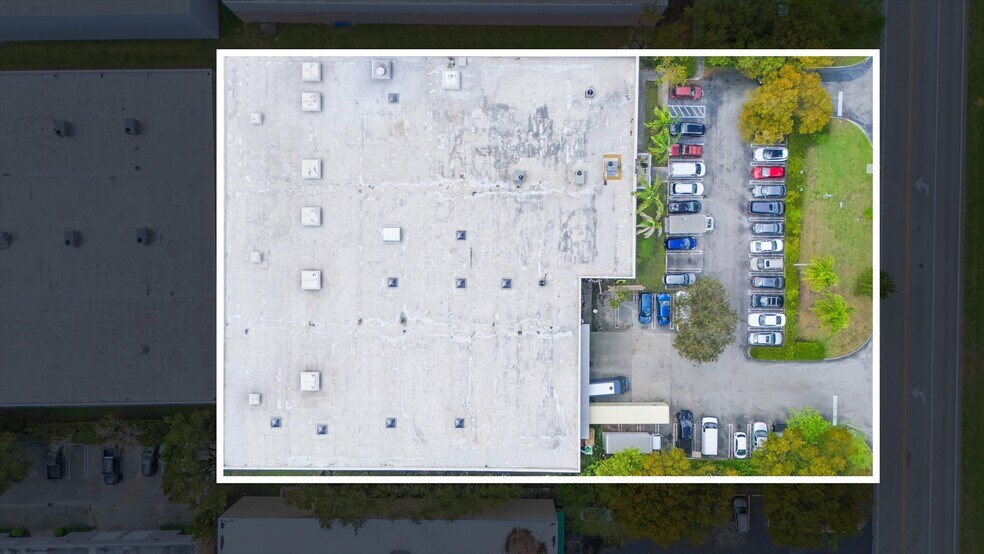 More Photos Of 10880 NW 30th St, Doral Warehouse For Sale