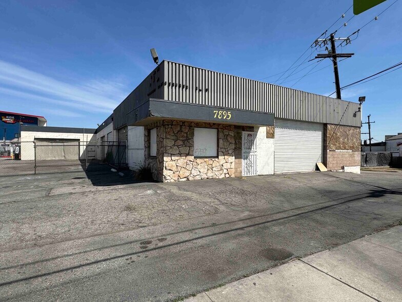 Primary Photo Of 7895 Telegraph Rd, Montebello Industrial For Sale