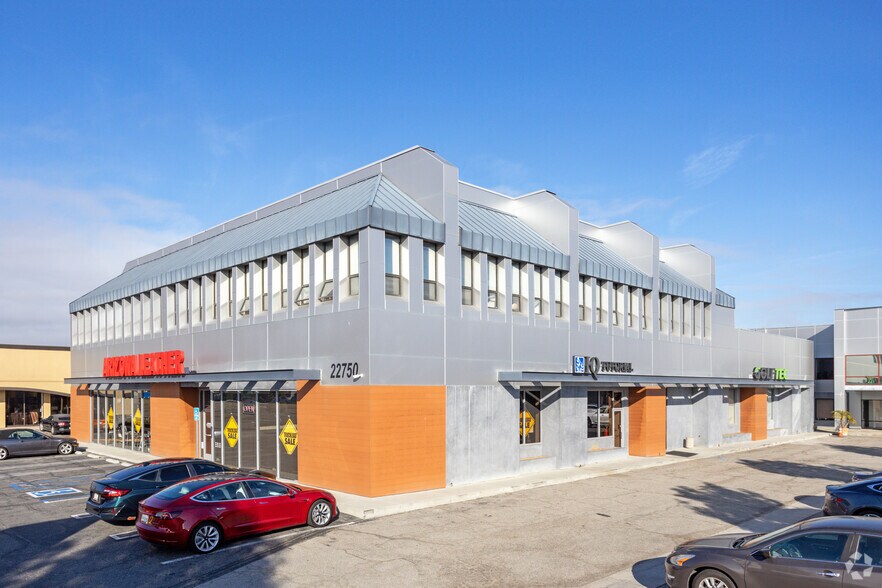 More Photos Of 22750 Hawthorne Blvd, Torrance Unknown For Lease