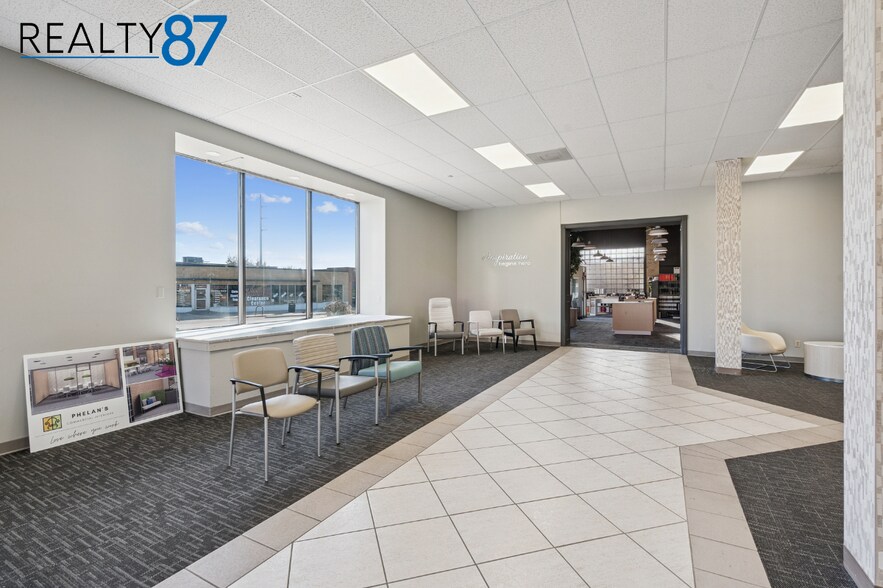 More Photos Of 724 3rd Ave SE, Cedar Rapids Freestanding For Lease