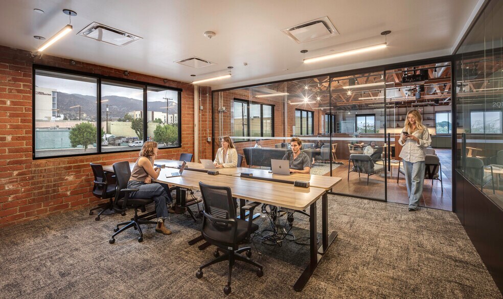 More Photos Of 40 E Verdugo Ave, Burbank Coworking Space